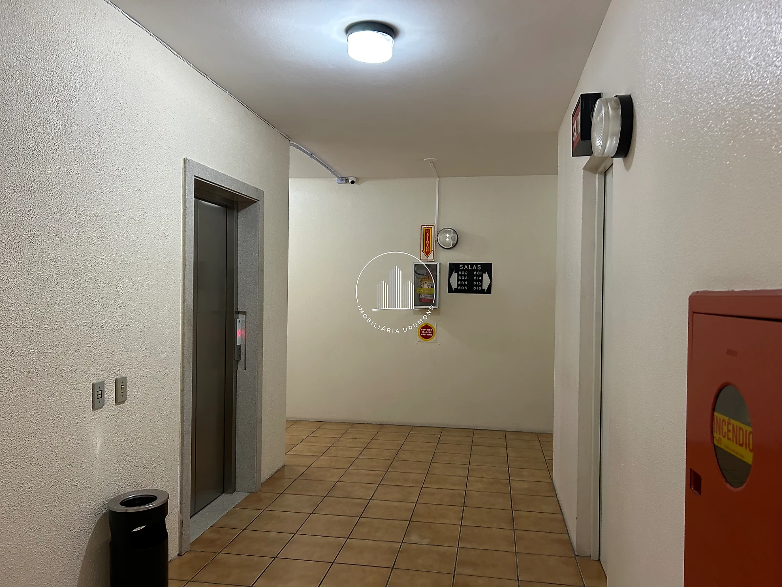 Escritório/Sala em Kobrasol, São José. 0 quartos, 32m². Imagem 22 de 22