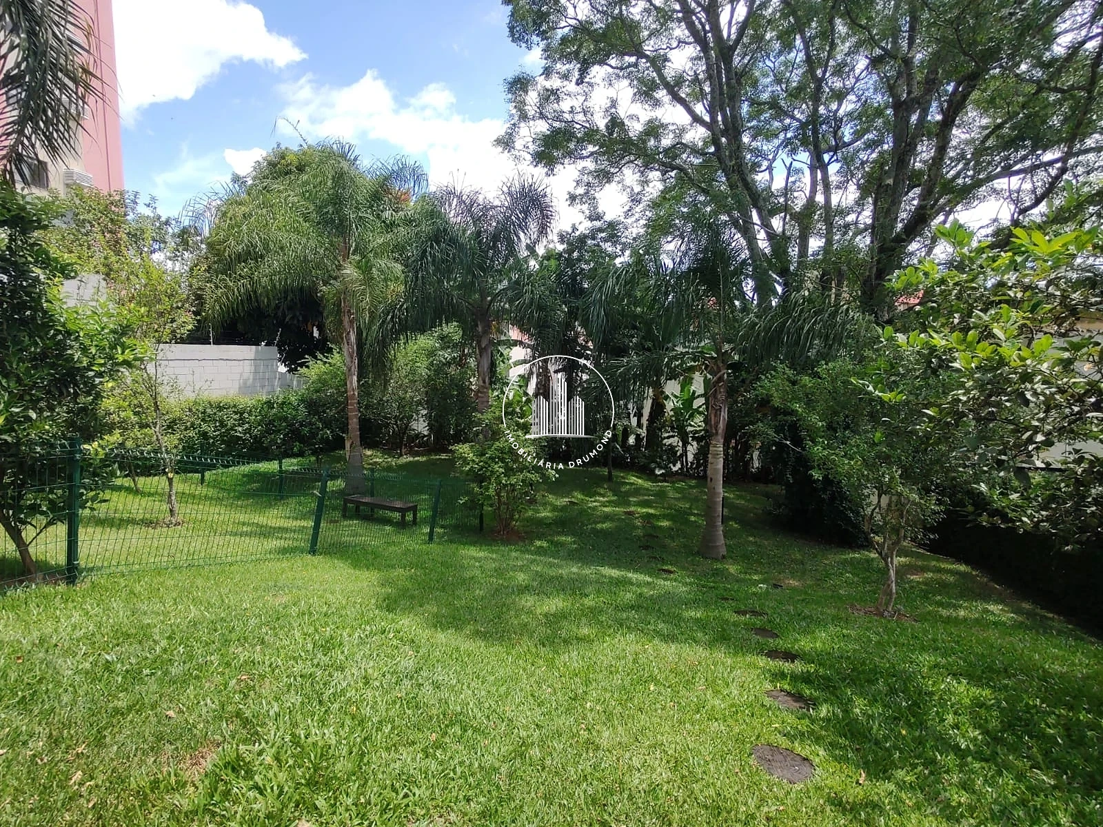 Studio em Bom Abrigo, Florianópolis. 1 quartos, 49m². Imagem 27 de 29