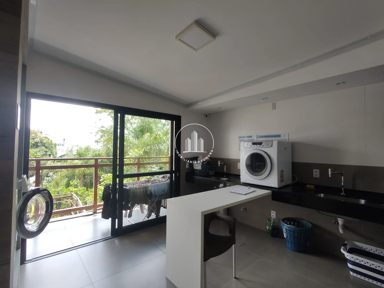 Studio em Bom Abrigo, Florianópolis. 1 quartos, 49m². Imagem 26 de 29