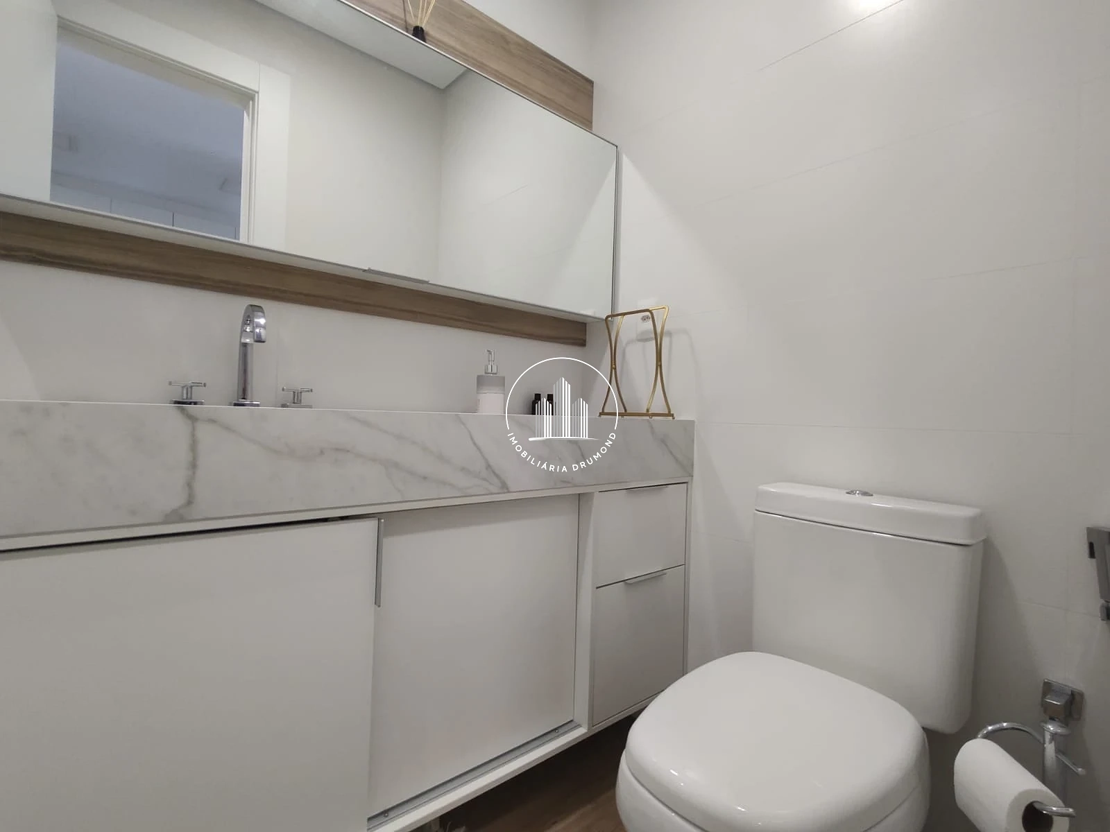 Studio em Bom Abrigo, Florianópolis. 1 quartos, 49m². Imagem 16 de 29