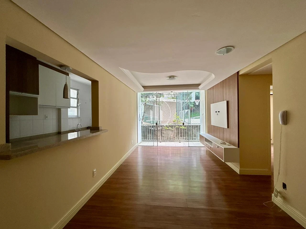 Apartamento em Abraão, Florianópolis. 2 quartos, 63m². Imagem 2 de 28