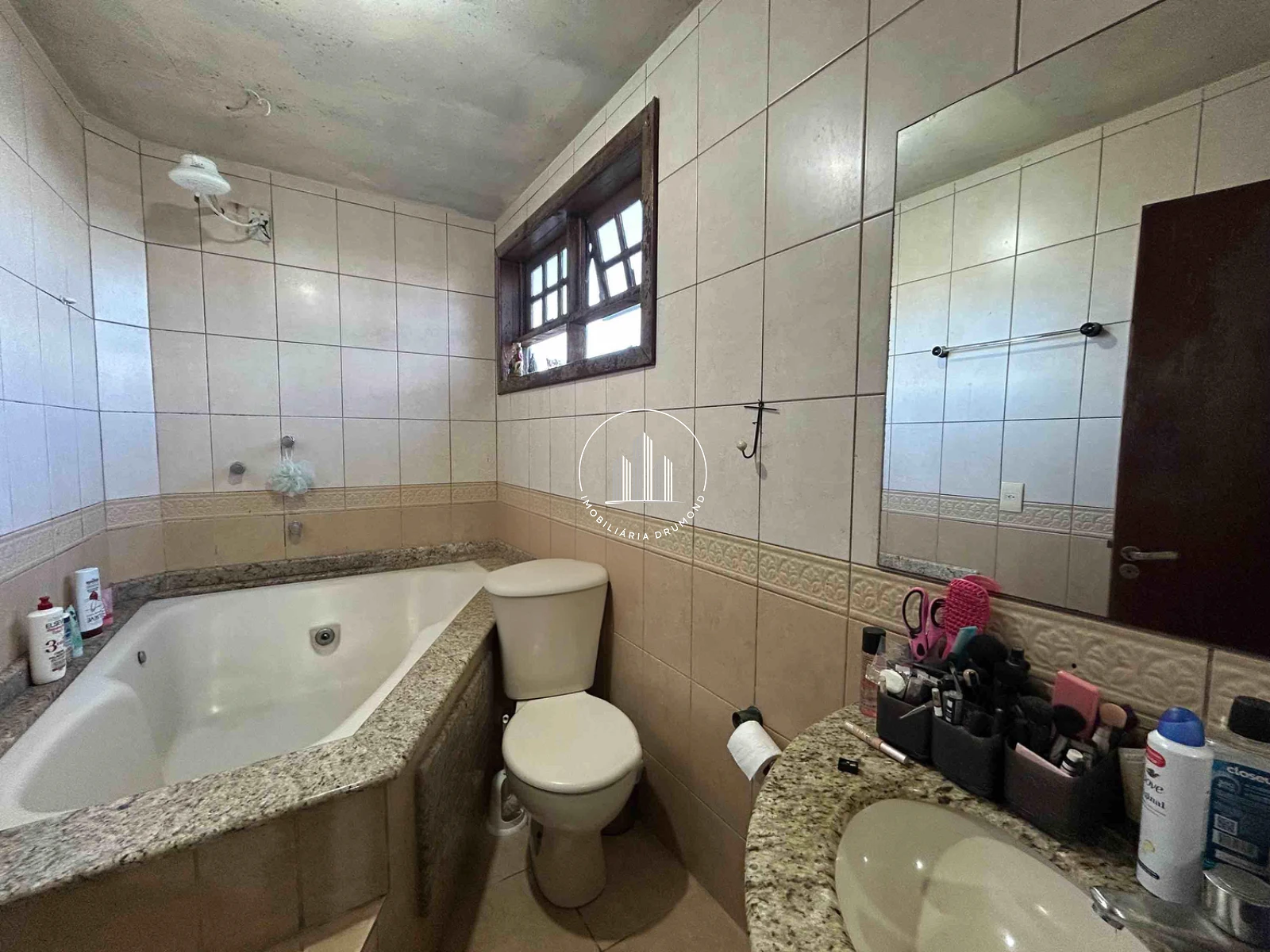 Casa em Centro, São José. 3 quartos, 190m². Imagem 17 de 25