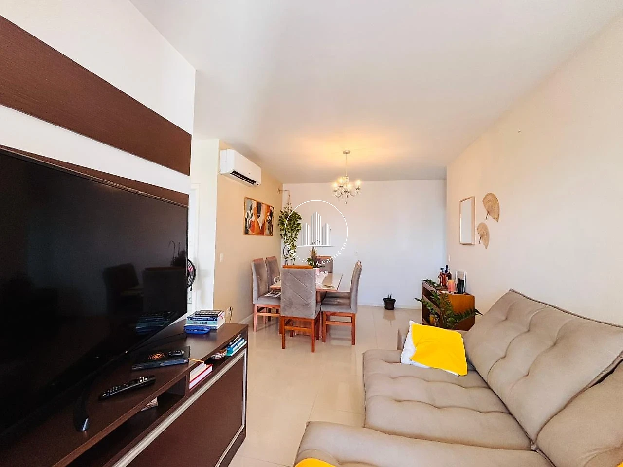 Apartamento em Bom Abrigo, Florianópolis. 2 quartos, 78m². Imagem 4 de 24