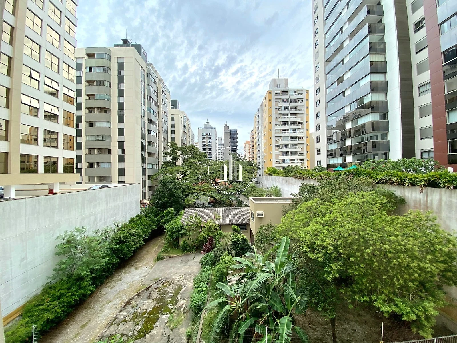 Apartamento em Centro, Florianópolis. 2 quartos, 97m². Imagem 26 de 30