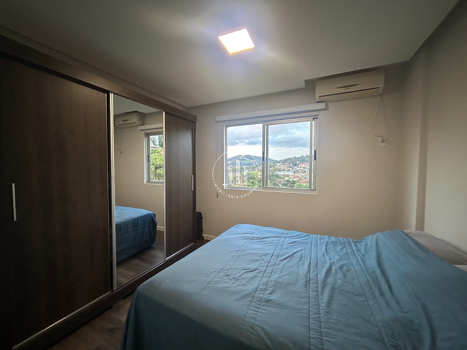 Apartamento em Ponta de Baixo, São José. 2 quartos, 61m². Imagem 23 de 36
