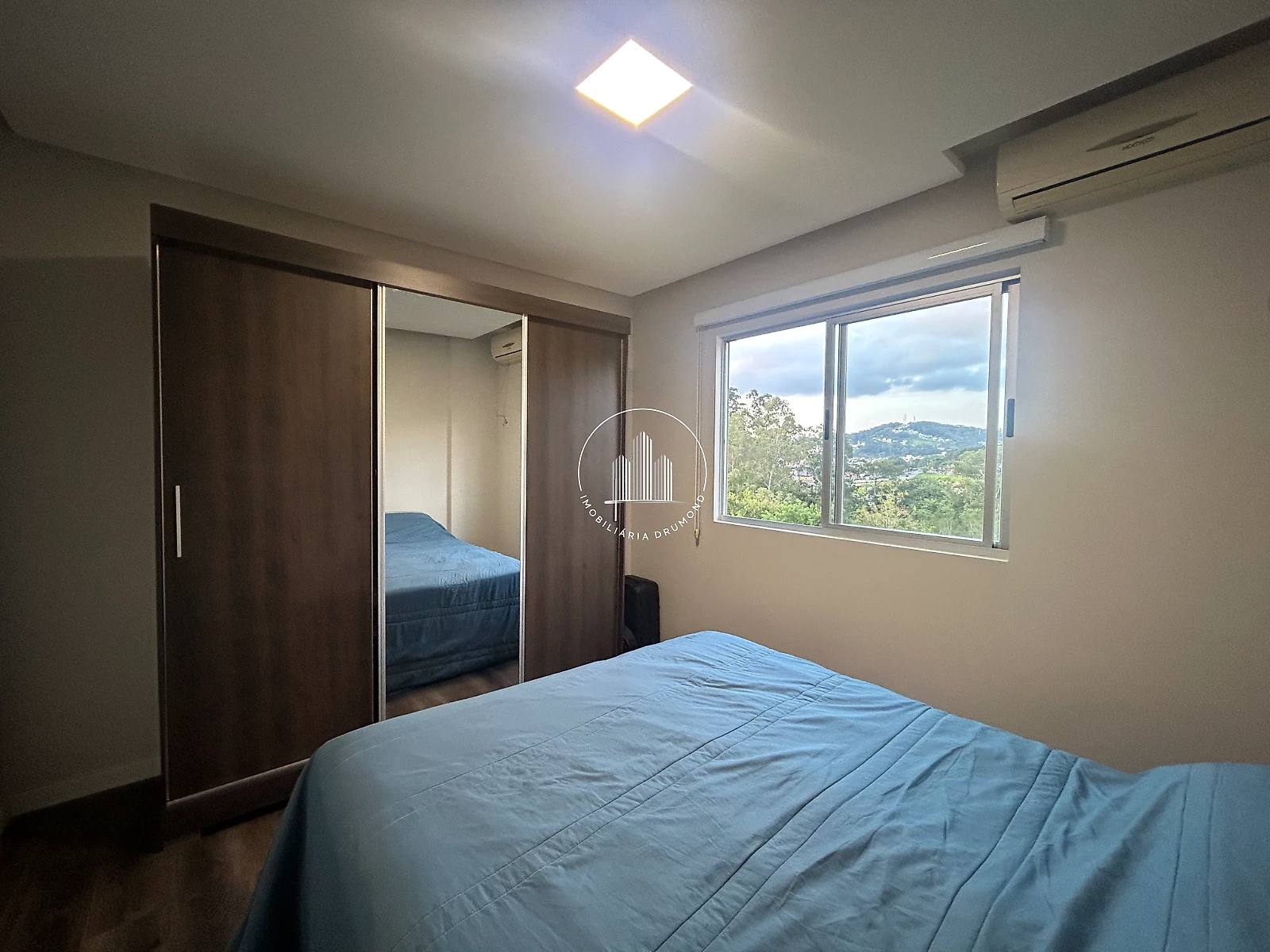 Apartamento em Ponta de Baixo, São José. 2 quartos, 61m². Imagem 25 de 36