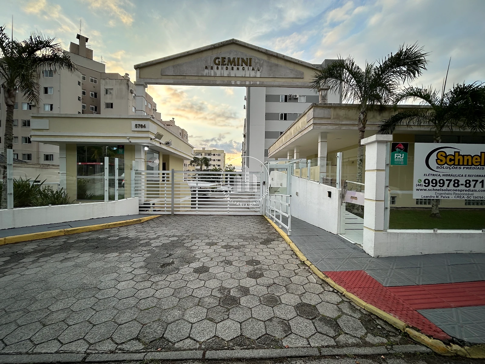 Apartamento em Ponta de Baixo, São José. 2 quartos, 61m². Imagem 36 de 36