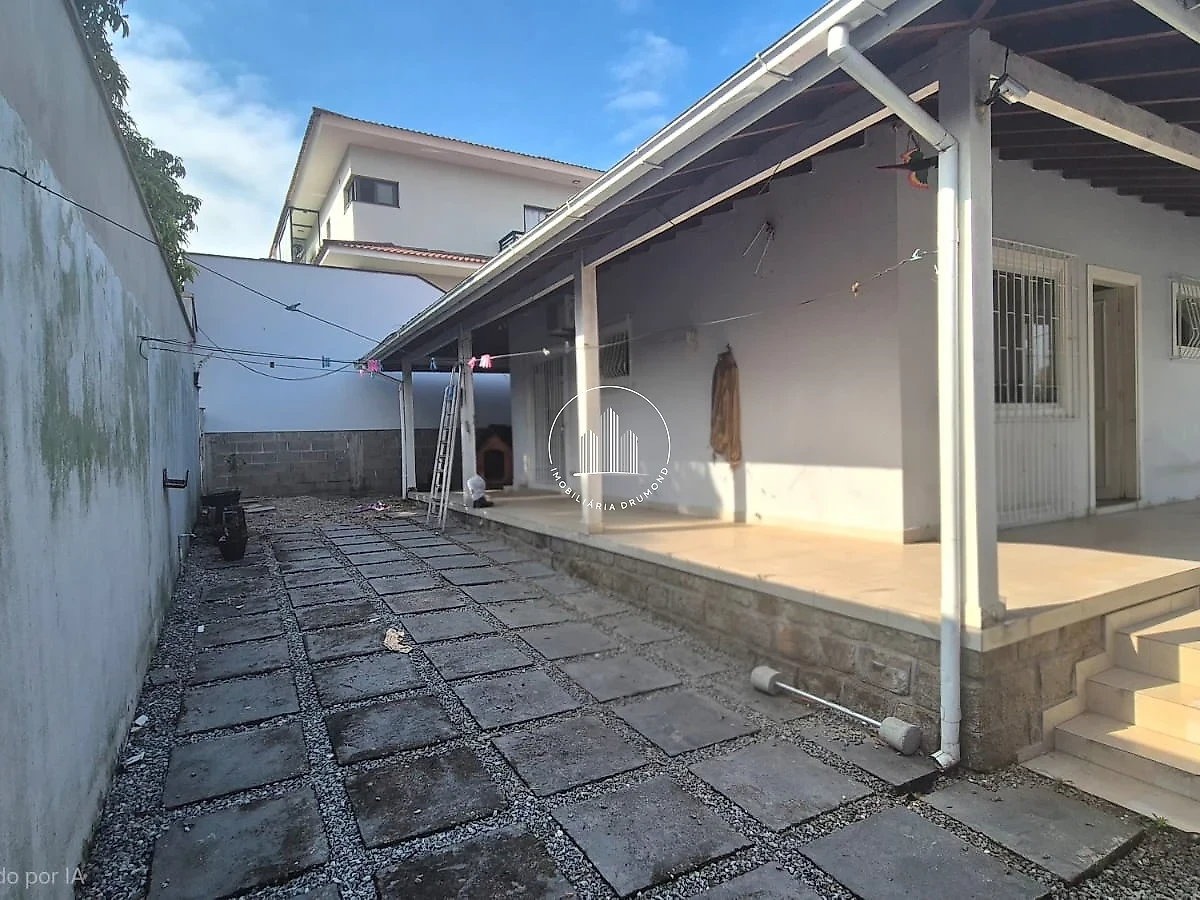 Casa em Fazenda Santo Antônio, São José. 2 quartos, 120m². Imagem 6 de 18