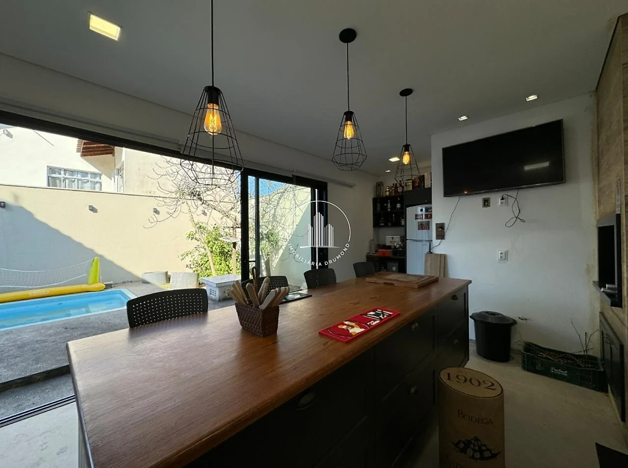 Casa em Jardim Cidade de Florianópolis, São José. 3 quartos, 255m². Imagem 6 de 39