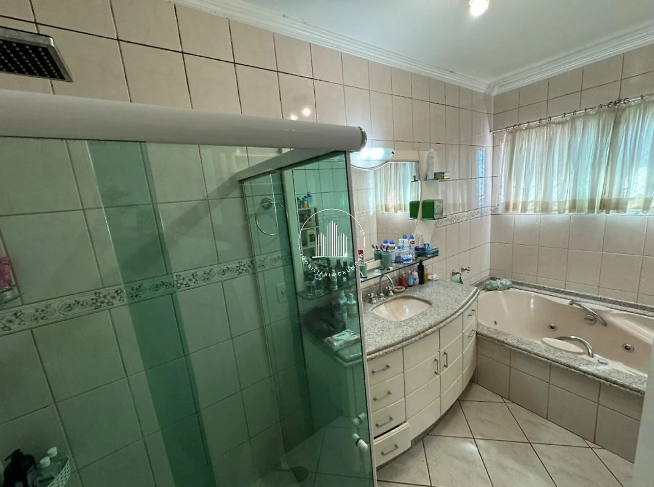 Casa em Jardim Cidade de Florianópolis, São José. 3 quartos, 255m². Imagem 36 de 39
