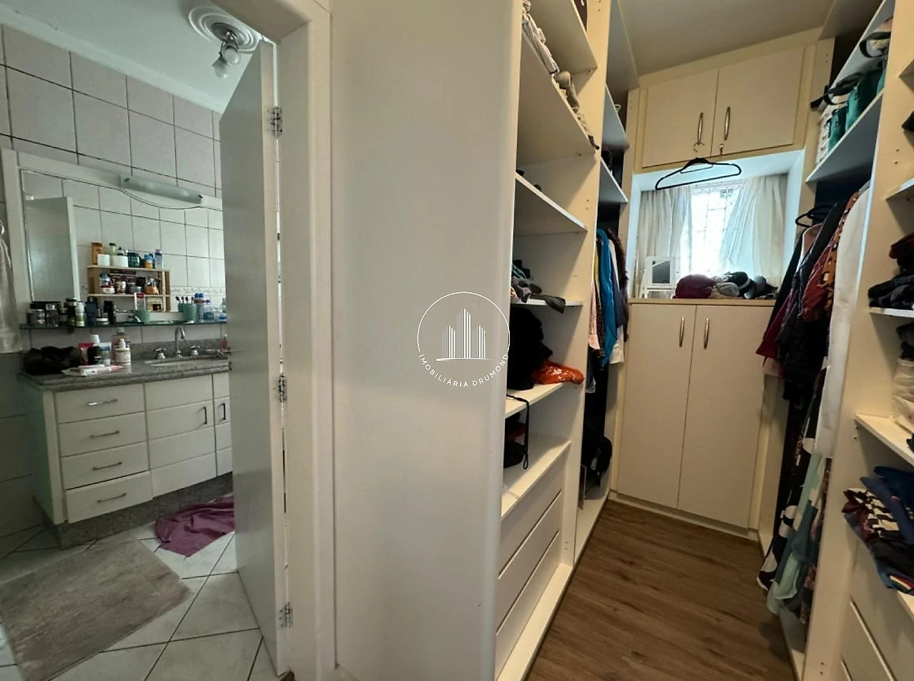 Casa em Jardim Cidade de Florianópolis, São José. 3 quartos, 255m². Imagem 34 de 39