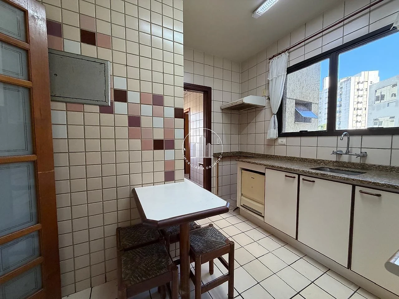 Apartamento em Centro, Florianópolis. 2 quartos, 82m². Imagem 8 de 21
