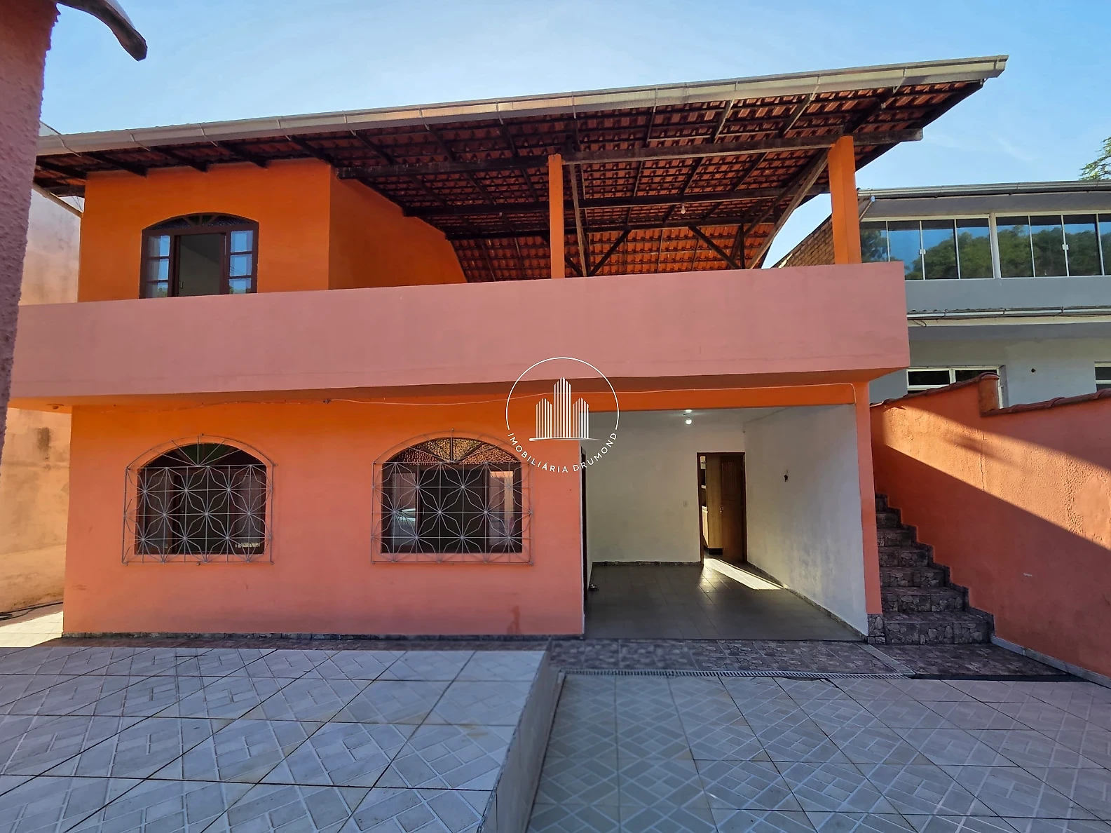 Casa em Fazenda Santo Antônio, São José. 4 quartos, 200m². Imagem 1 de 30
