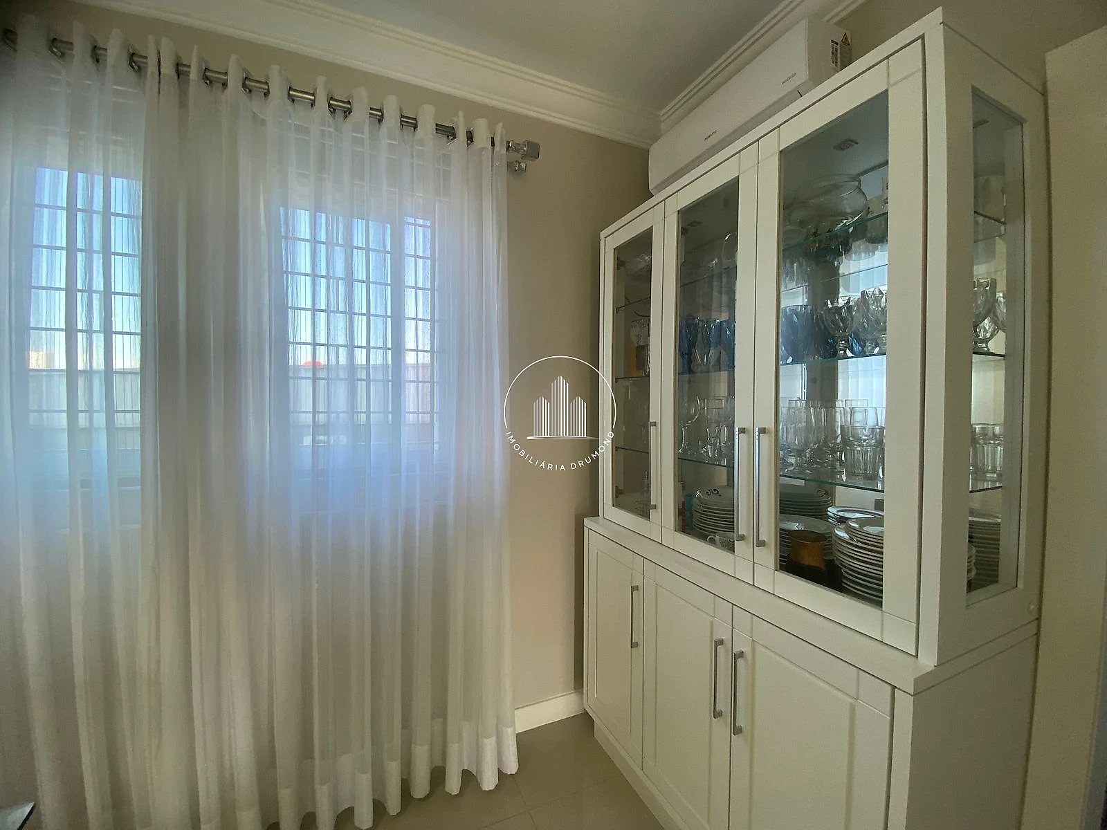 Apartamento em Ponte do Imaruim, Palhoça. 3 quartos, 106m². Imagem 10 de 27
