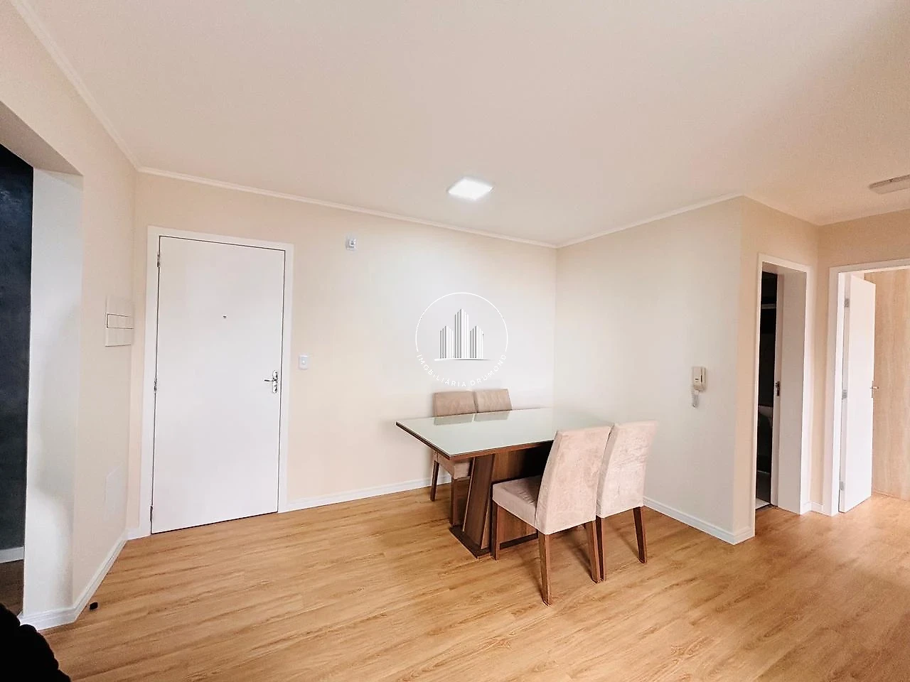 Apartamento em Balneário, Florianópolis. 2 quartos, 59m². Imagem 13 de 22