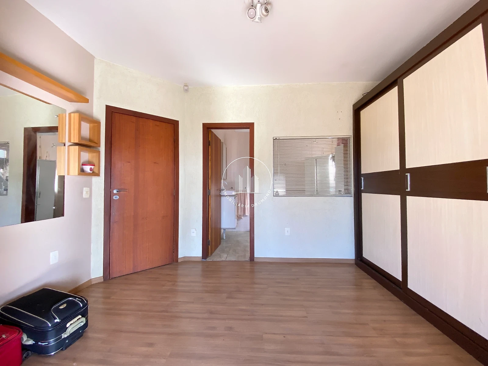 Casa em São Miguel (guaporanga), Biguaçu. 4 quartos, 280m². Imagem 19 de 40
