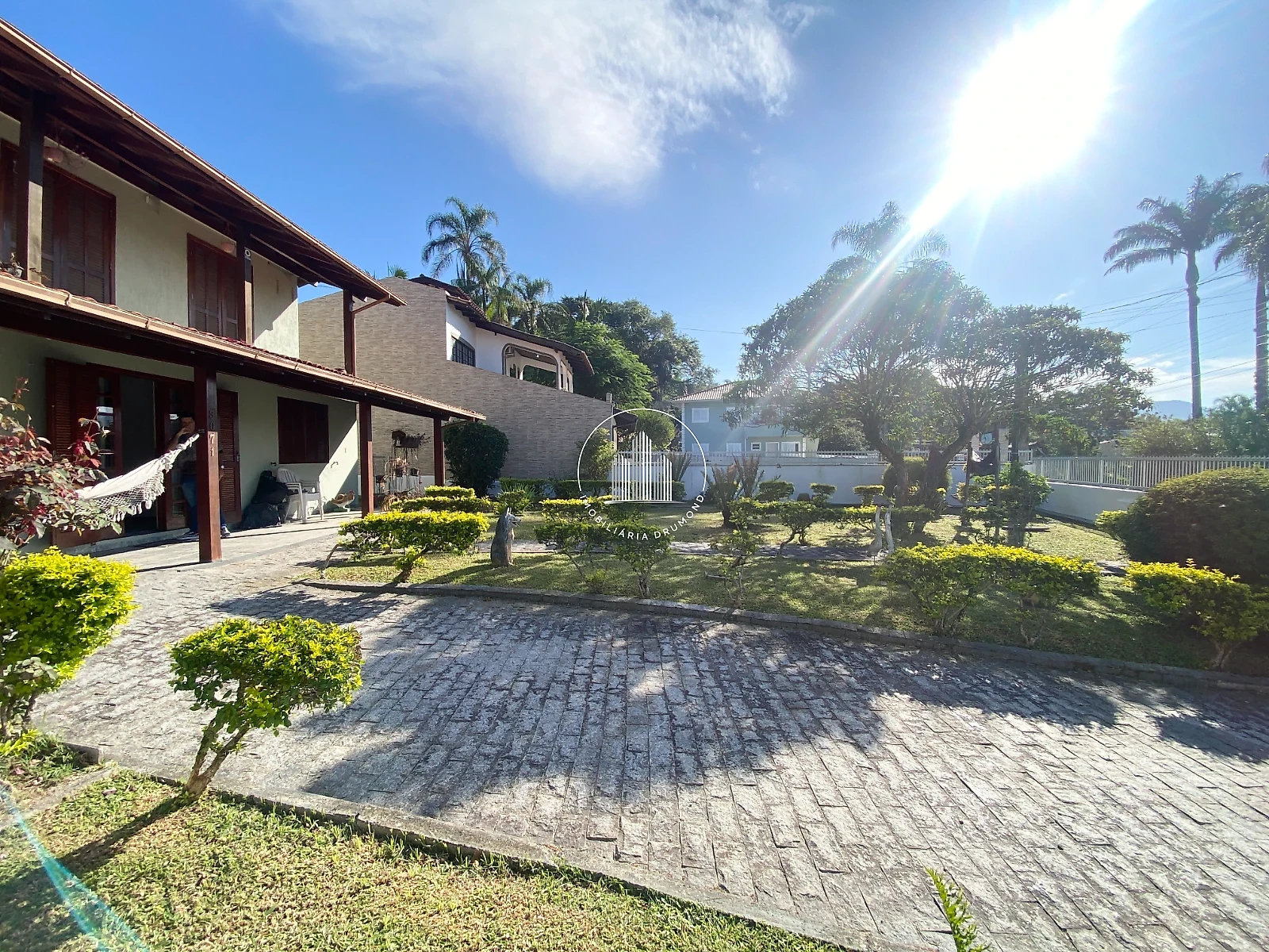 Casa em São Miguel (guaporanga), Biguaçu. 4 quartos, 280m². Imagem 1 de 40