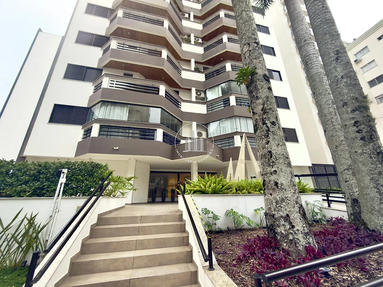 Apartamento em Centro, Florianópolis. 2 quartos, 110m². Imagem 27 de 29