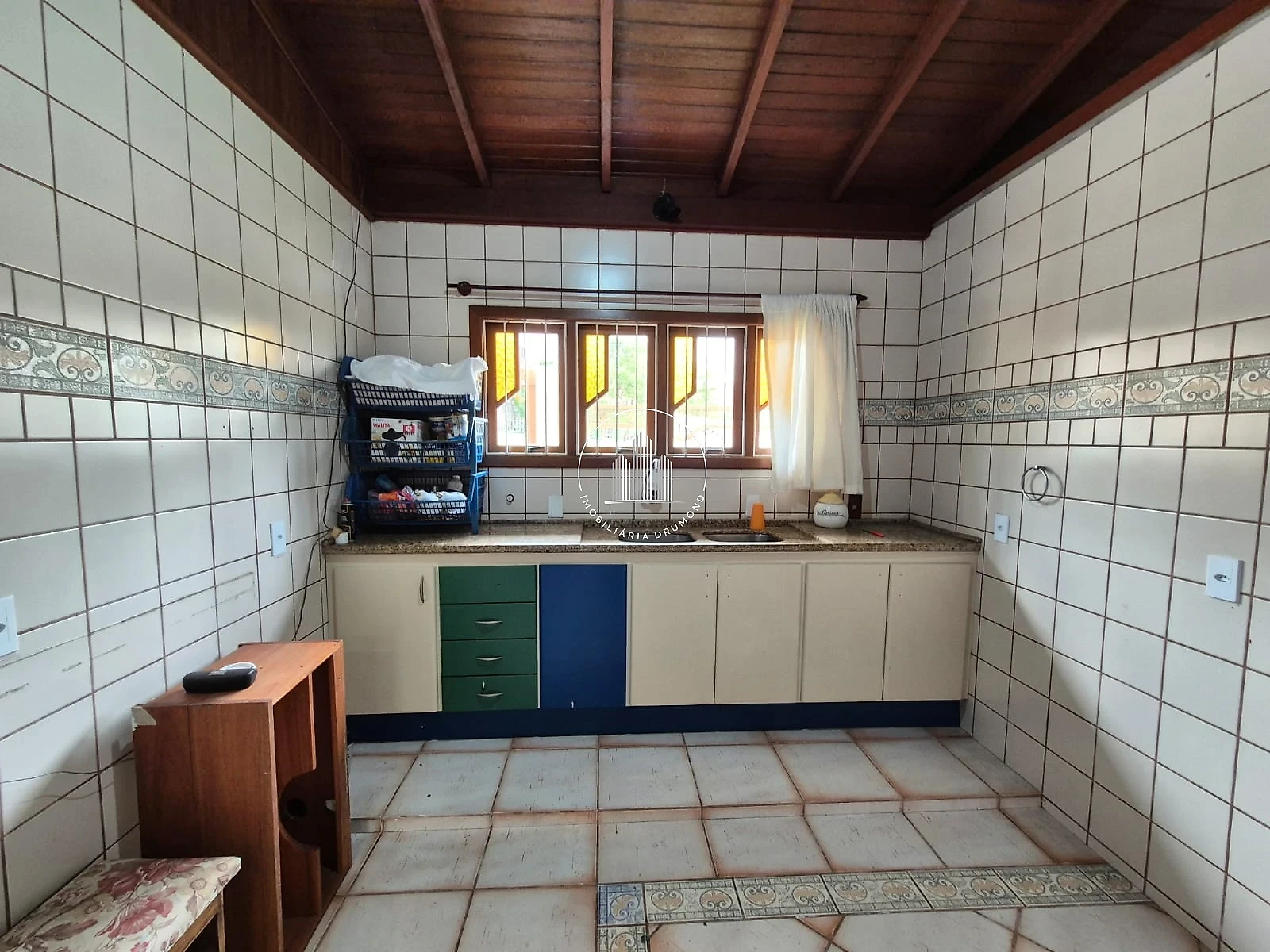 Casa em Barreiros, São José. 3 quartos, 275m². Imagem 5 de 43