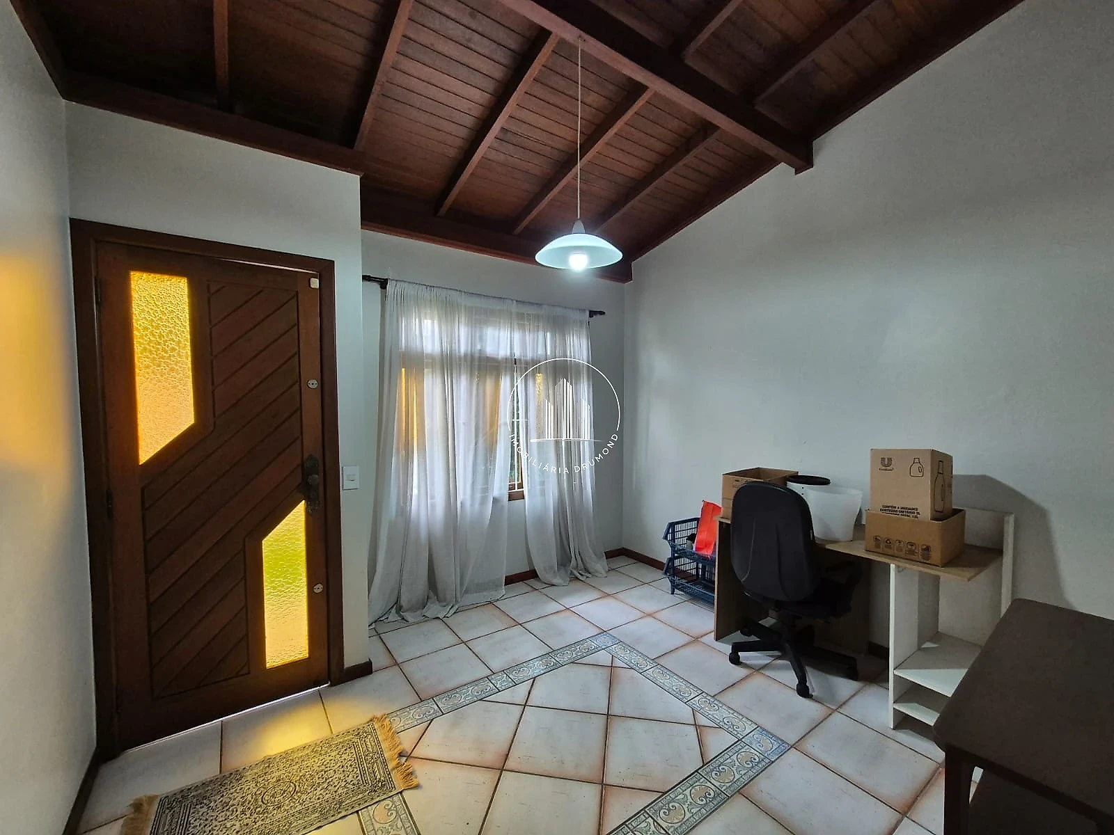 Casa em Barreiros, São José. 3 quartos, 275m². Imagem 7 de 43