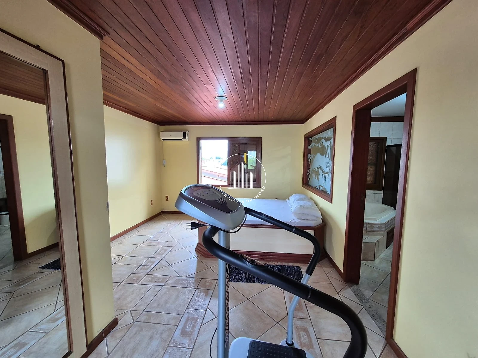 Casa em Barreiros, São José. 3 quartos, 275m². Imagem 36 de 43