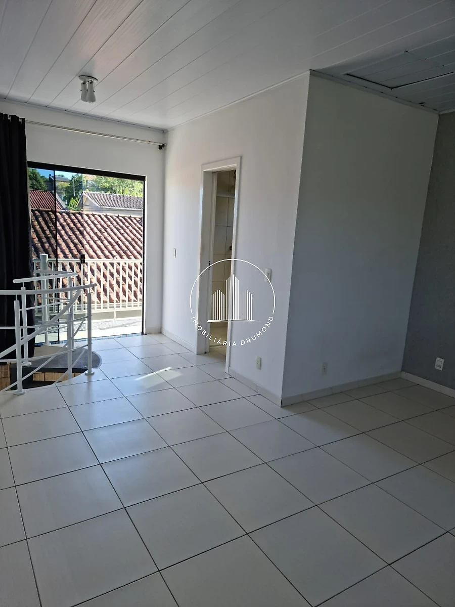 Casa em Roçado, São José. 4 quartos, 204m². Imagem 10 de 22