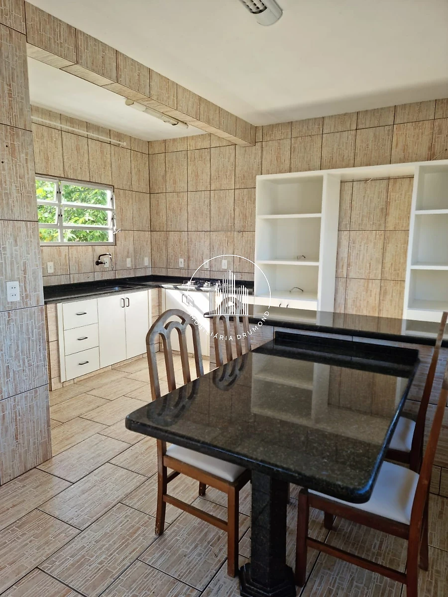 Casa em Roçado, São José. 4 quartos, 204m². Imagem 12 de 22