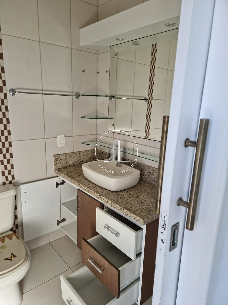 Casa em Roçado, São José. 4 quartos, 204m². Imagem 13 de 22