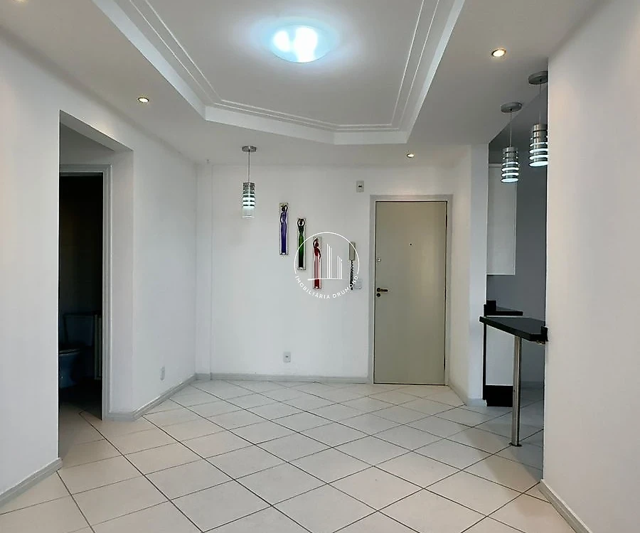 Apartamento em Barreiros, São José. 2 quartos, 67m². Imagem 4 de 21