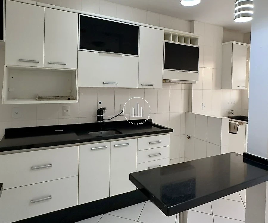 Apartamento em Barreiros, São José. 2 quartos, 67m². Imagem 5 de 21