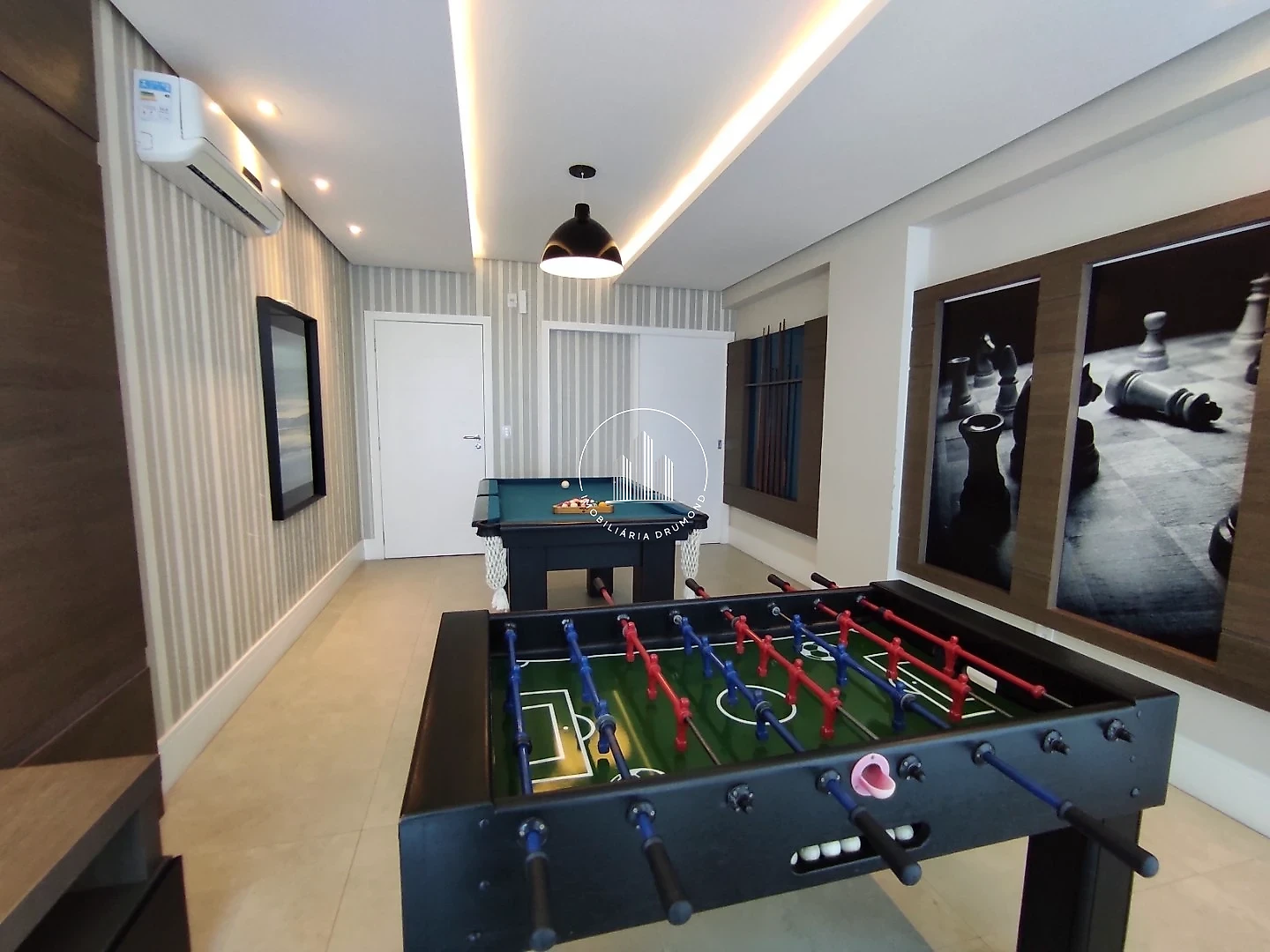Apartamento em Barreiros, São José. 3 quartos, 94m². Imagem 31 de 39