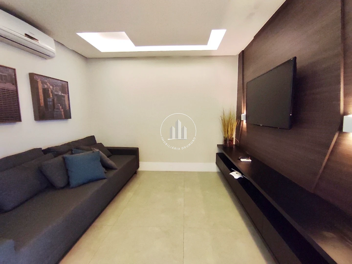 Apartamento em Barreiros, São José. 3 quartos, 94m². Imagem 25 de 39
