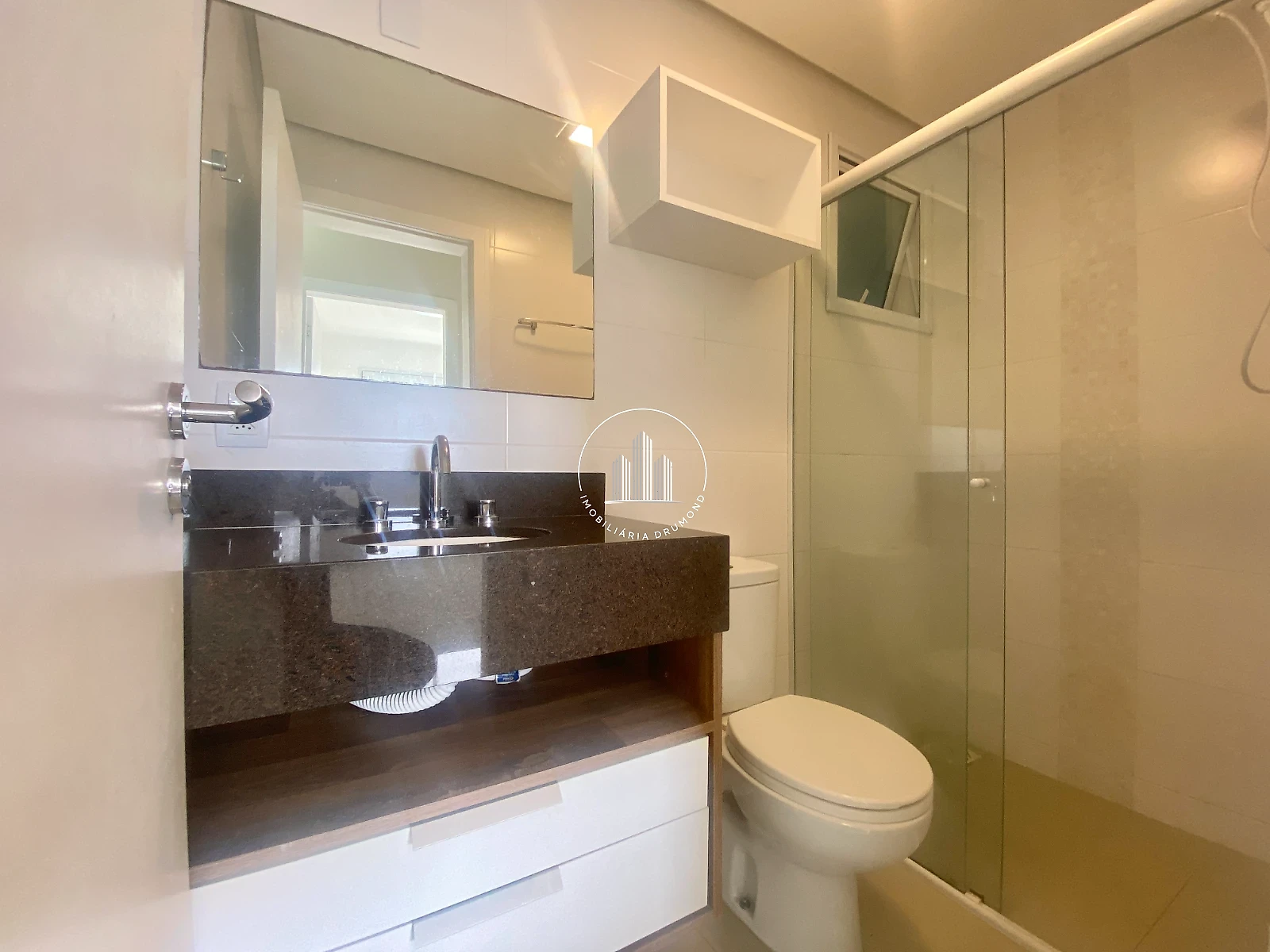 Apartamento em Barreiros, São José. 3 quartos, 94m². Imagem 16 de 39