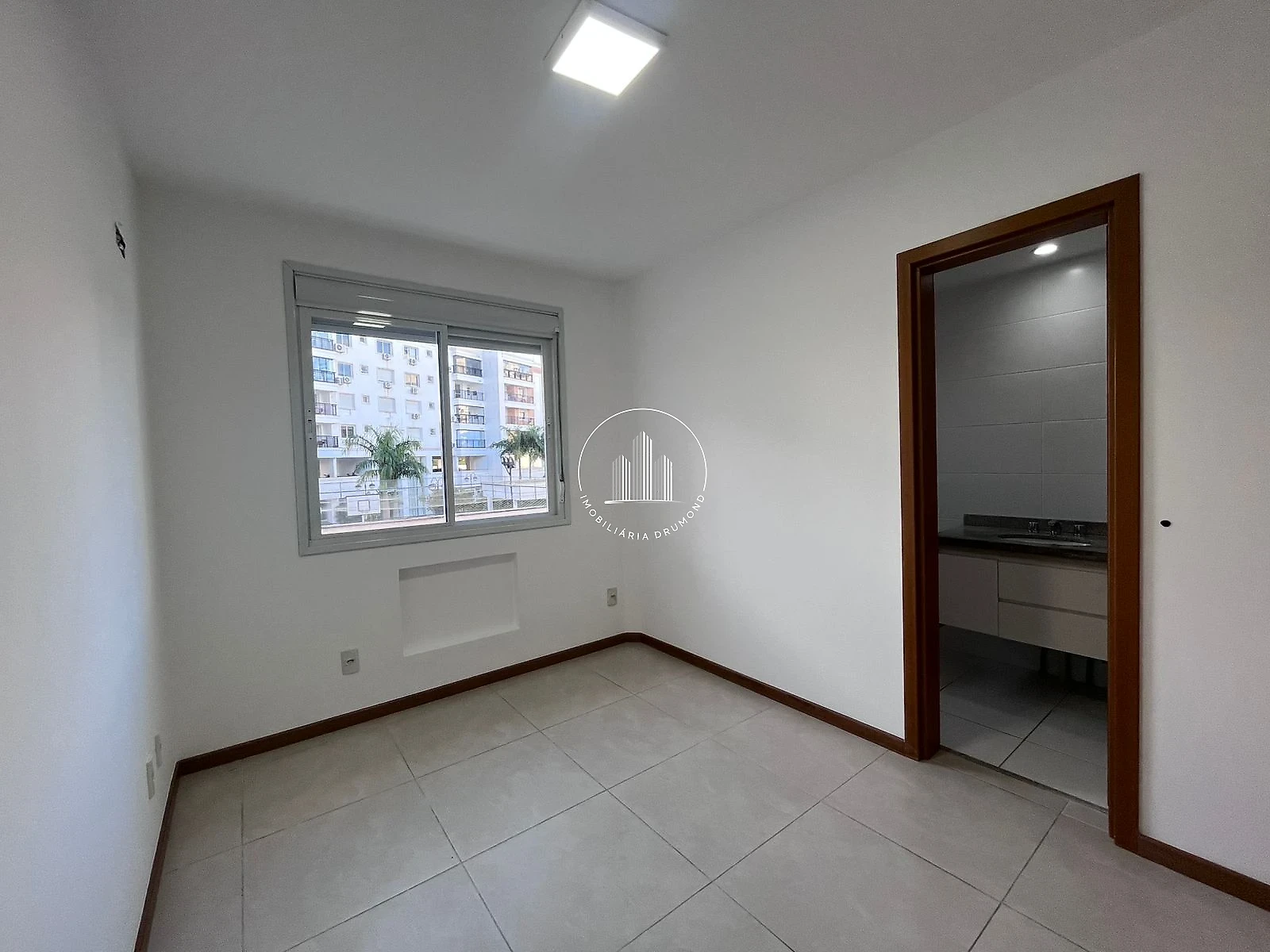 Apartamento em Abraão, Florianópolis. 2 quartos, 78m². Imagem 10 de 40