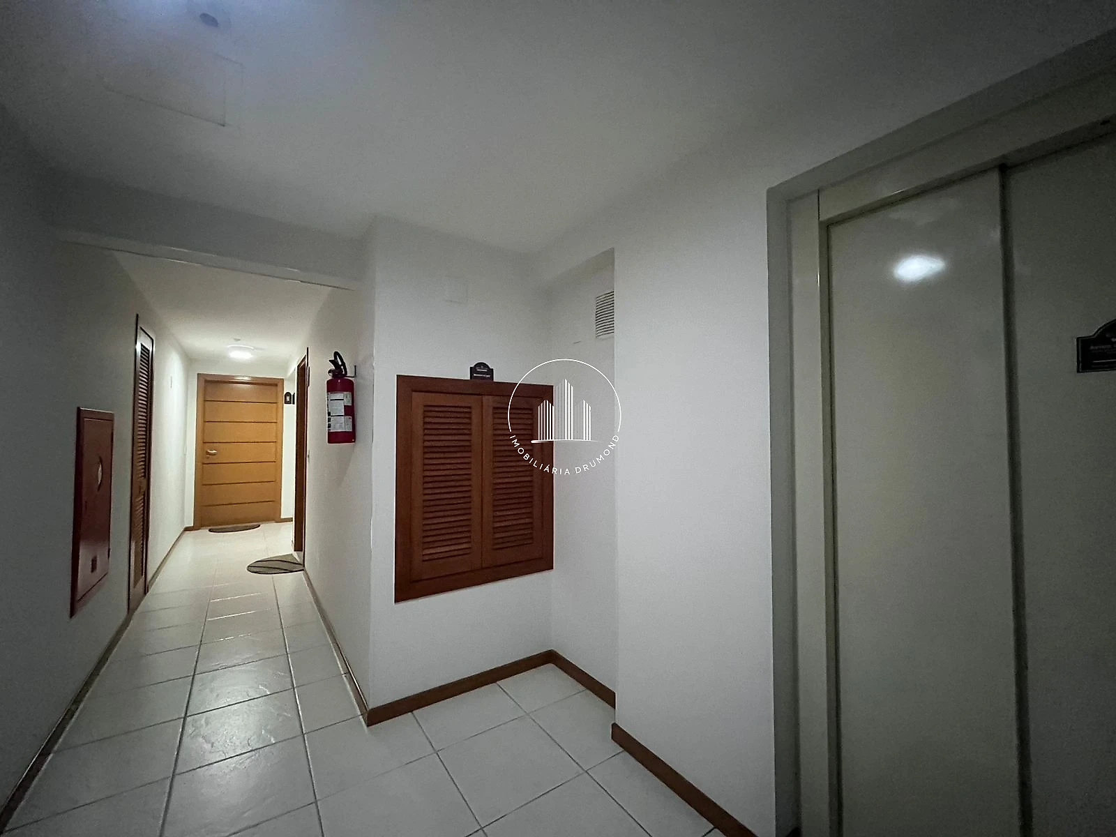Apartamento em Abraão, Florianópolis. 2 quartos, 78m². Imagem 22 de 40