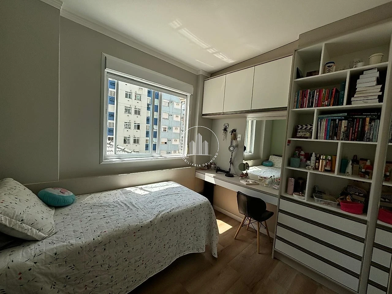 Apartamento em Centro, Florianópolis. 3 quartos, 101m². Imagem 10 de 32