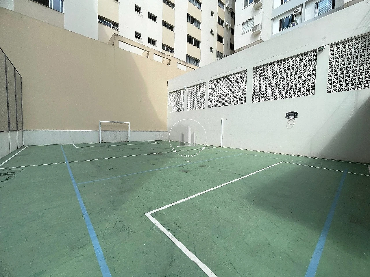 Apartamento em Centro, Florianópolis. 3 quartos, 101m². Imagem 23 de 32