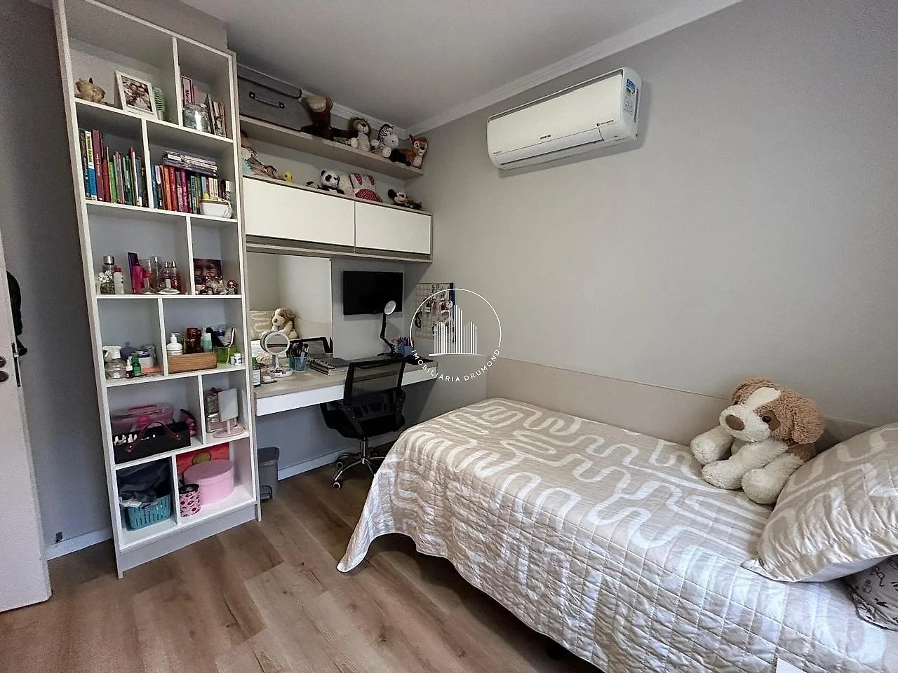 Apartamento em Centro, Florianópolis. 3 quartos, 101m². Imagem 8 de 32