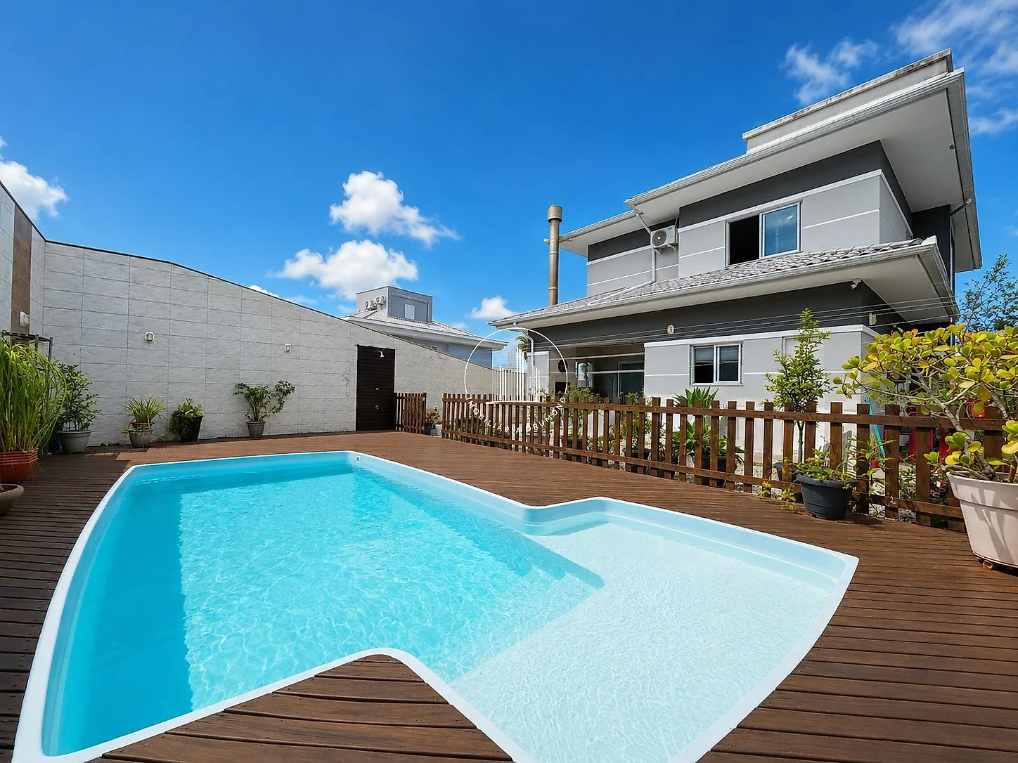 Casa em Pedra Branca, Palhoça. 4 quartos, 306m². Imagem 1 de 21