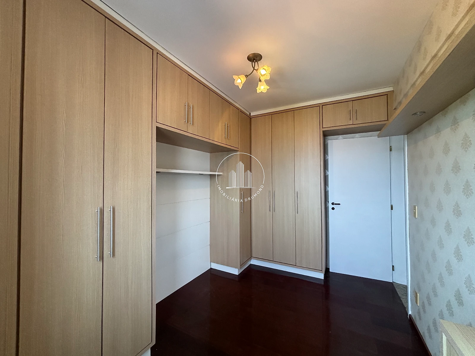 Apartamento em Coqueiros, Florianópolis. 2 quartos, 6383m². Imagem 31 de 39