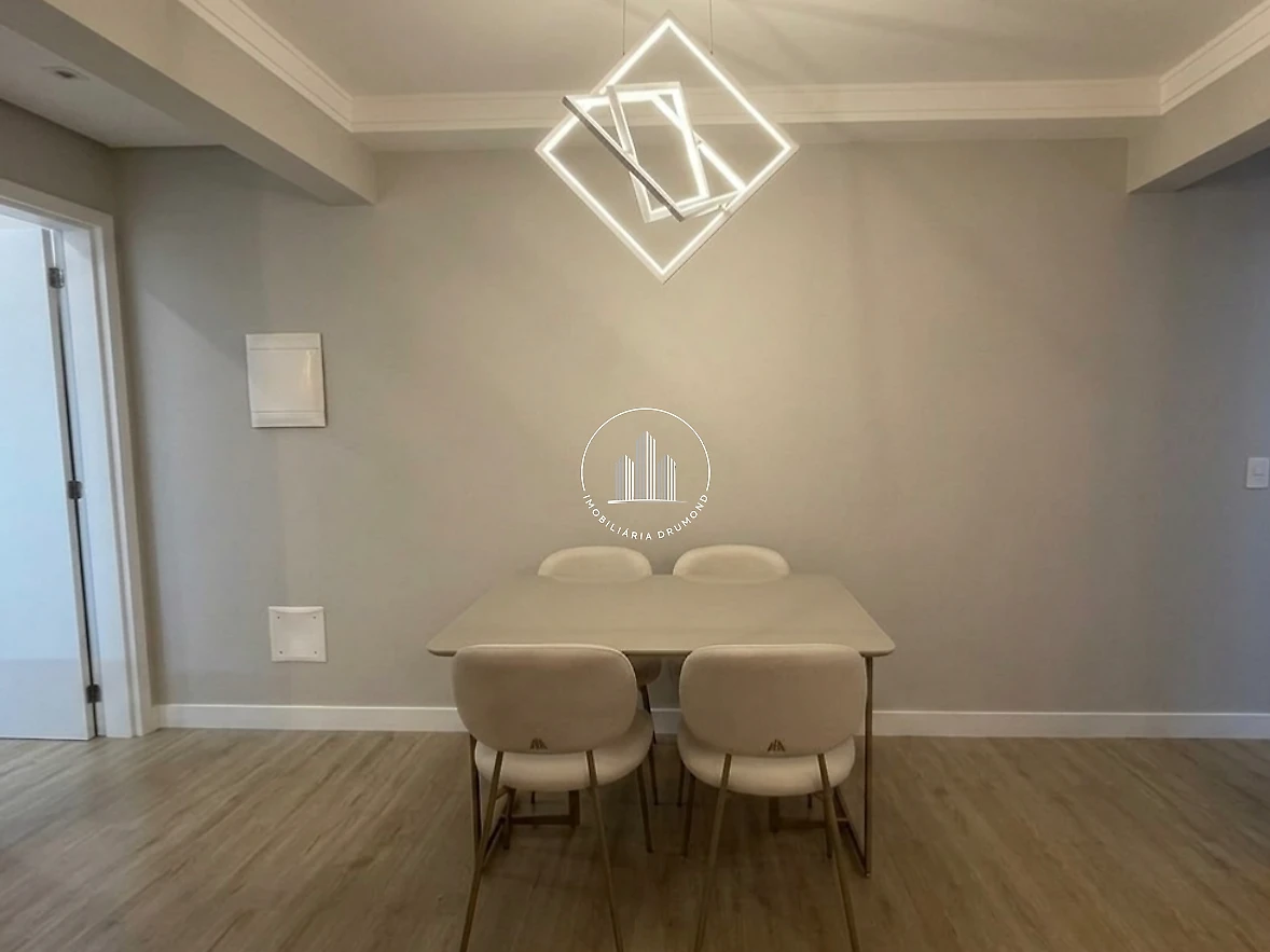 Apartamento em Barreiros, São José. 1 quartos, 66m². Imagem 6 de 31