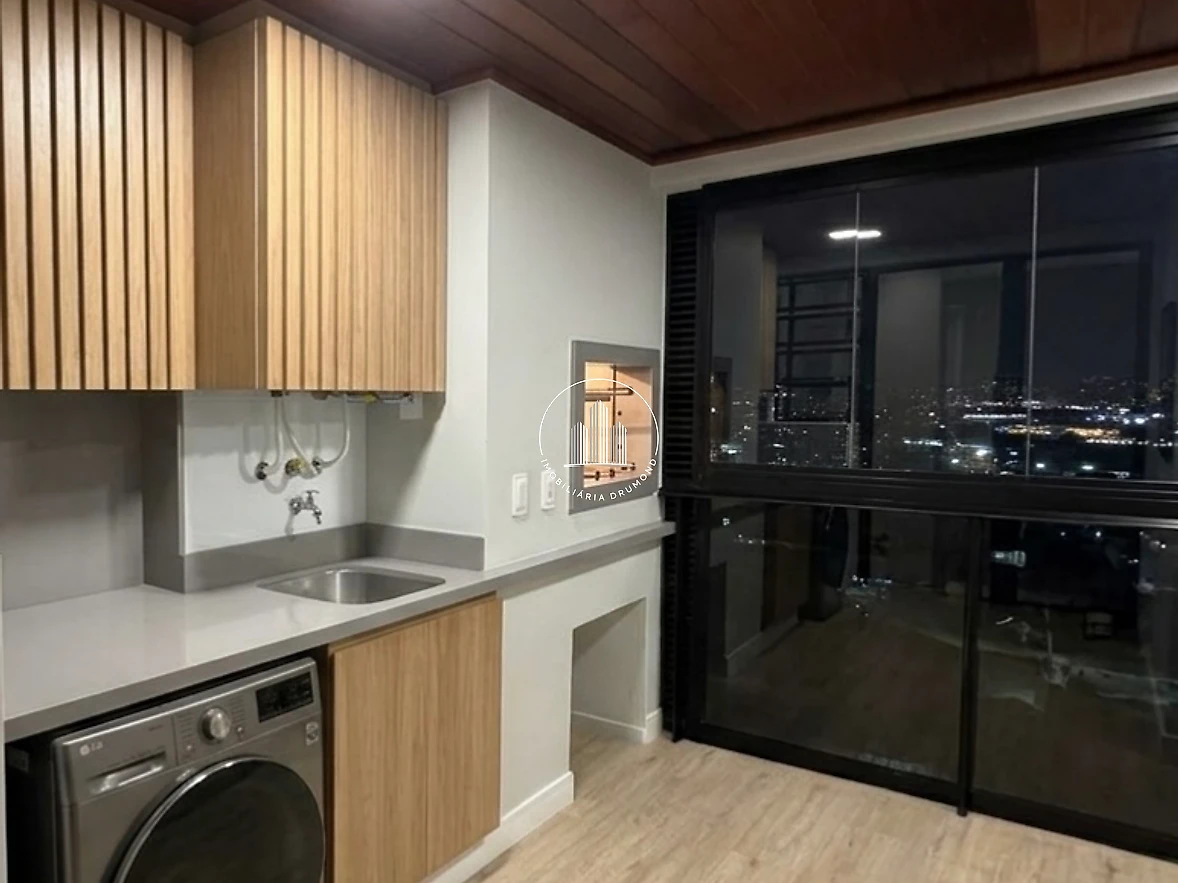 Apartamento em Barreiros, São José. 1 quartos, 66m². Imagem 7 de 31