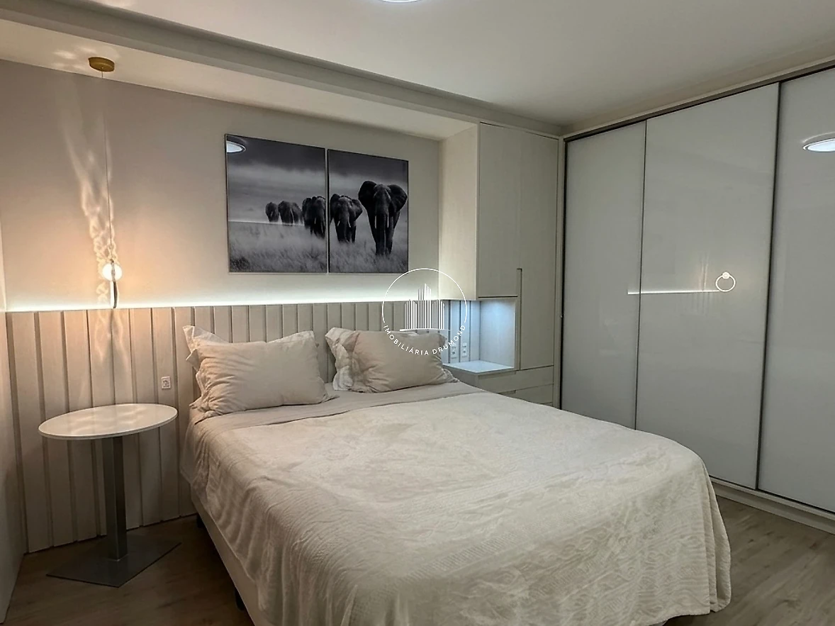 Apartamento em Barreiros, São José. 1 quartos, 66m². Imagem 8 de 31