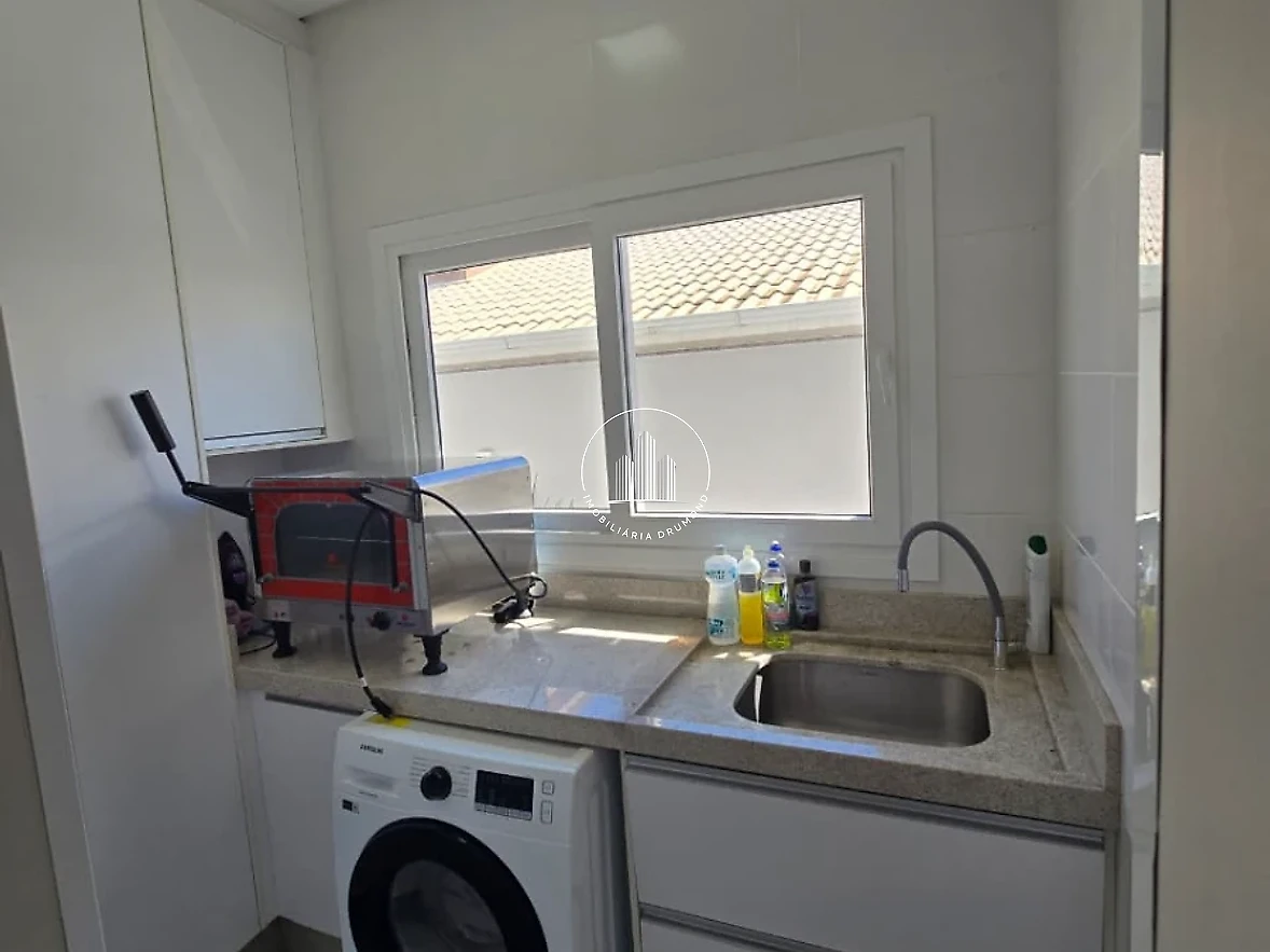 Casa em Pedra Branca, Palhoça. 3 quartos, 175m². Imagem 11 de 25
