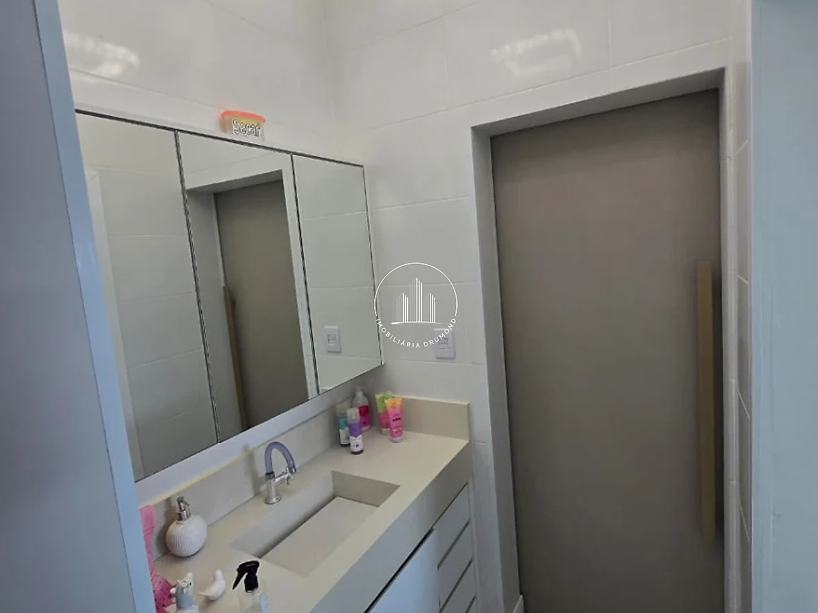 Casa em Pedra Branca, Palhoça. 3 quartos, 175m². Imagem 20 de 25