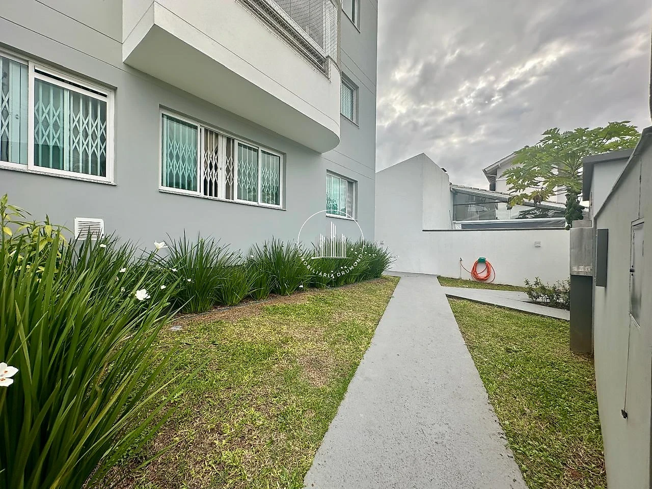 Apartamento em Universitário, Biguaçu. 2 quartos, 5161m². Imagem 30 de 32
