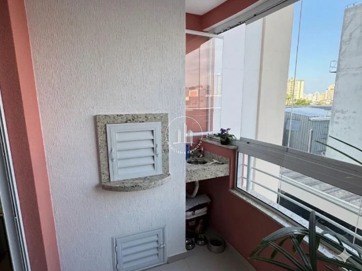 Apartamento em Barreiros, São José. 2 quartos, 65m². Imagem 2 de 20