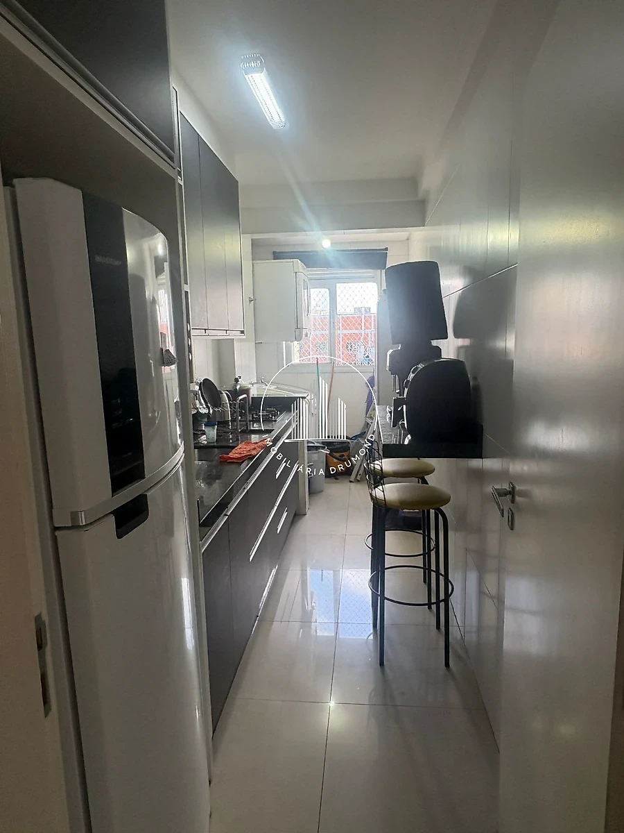 Apartamento em Barreiros, São José. 2 quartos, 65m². Imagem 3 de 20