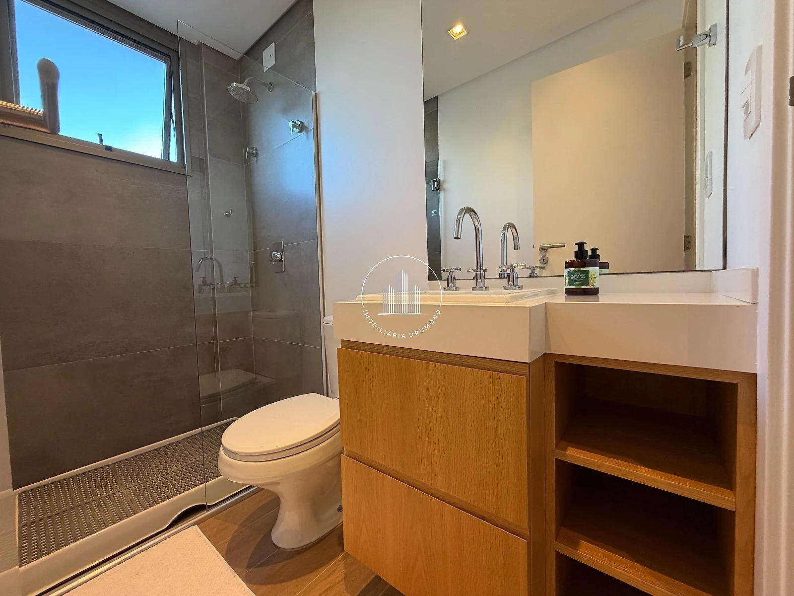 Apartamento em Córrego Grande, Florianópolis. 3 quartos, 116m². Imagem 32 de 39