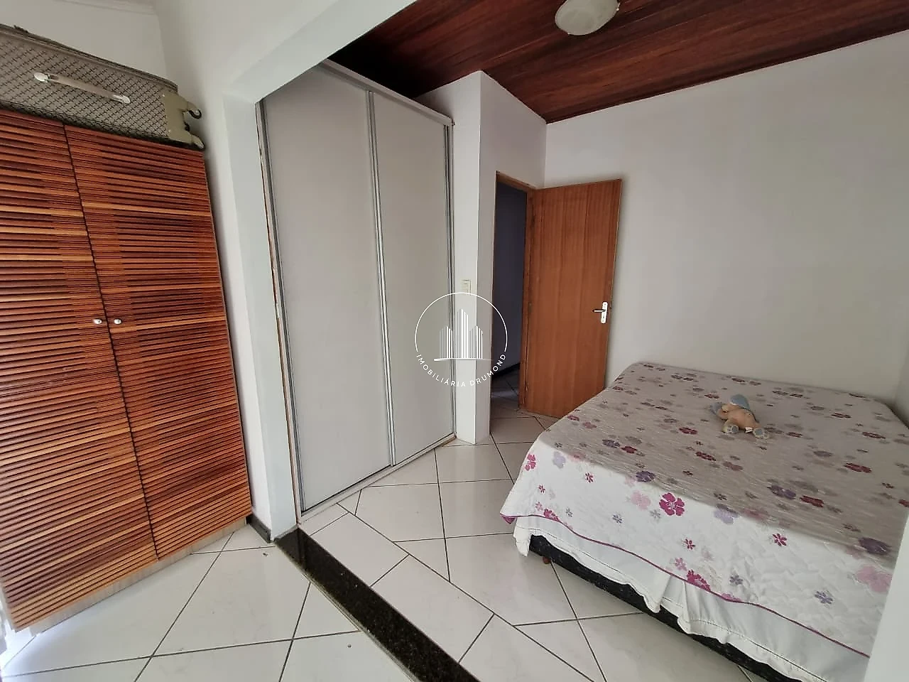 Casa em Jardim Janaína, Biguaçu. 5 quartos, 112m². Imagem 21 de 50